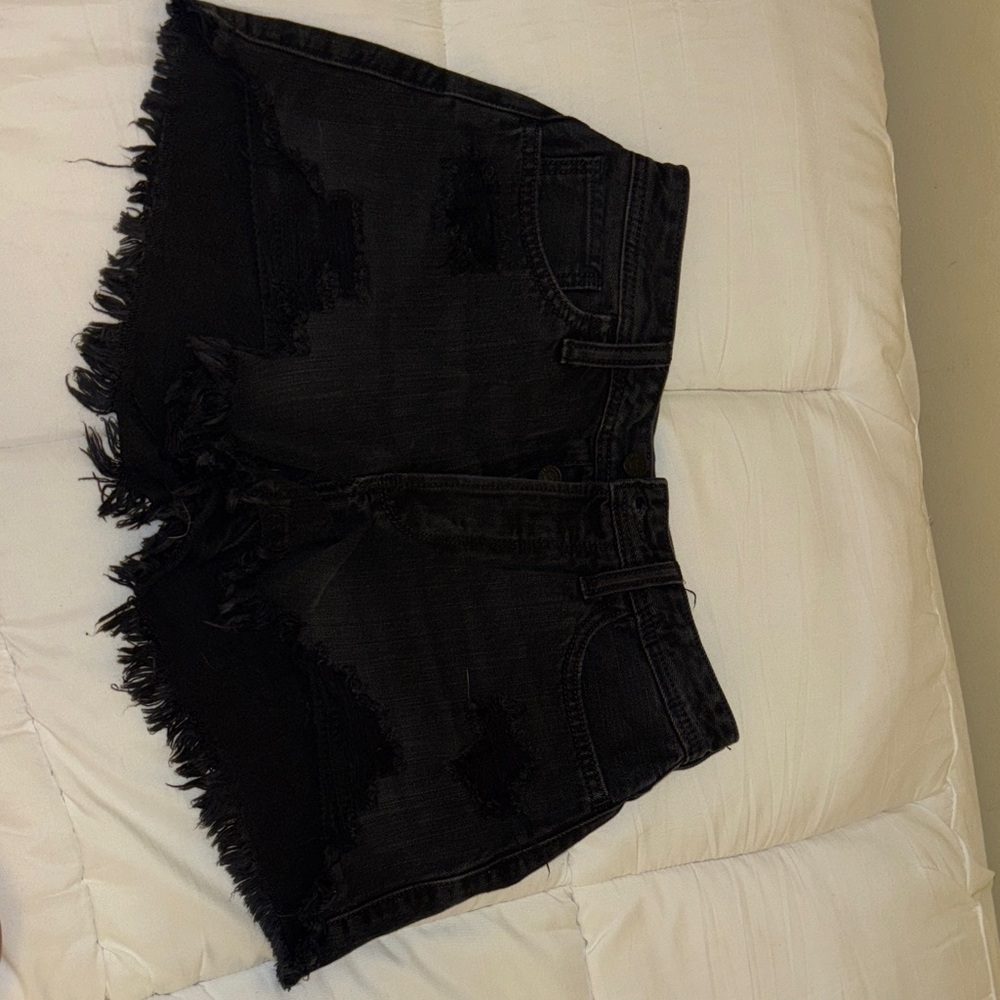 Hollister High Rise Mom Short 3’